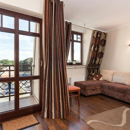Apartamenty Pod Orlami By Noclegi Renters Świnoujście Exterior foto