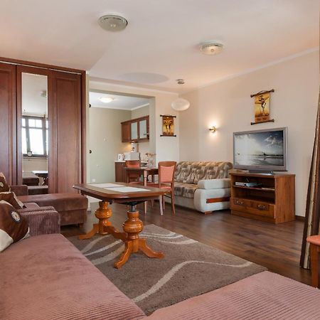Apartamenty Pod Orlami By Noclegi Renters Świnoujście Exterior foto