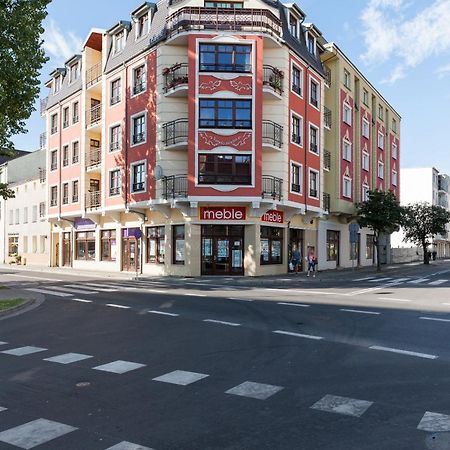 Apartamenty Pod Orlami By Noclegi Renters Świnoujście Exterior foto
