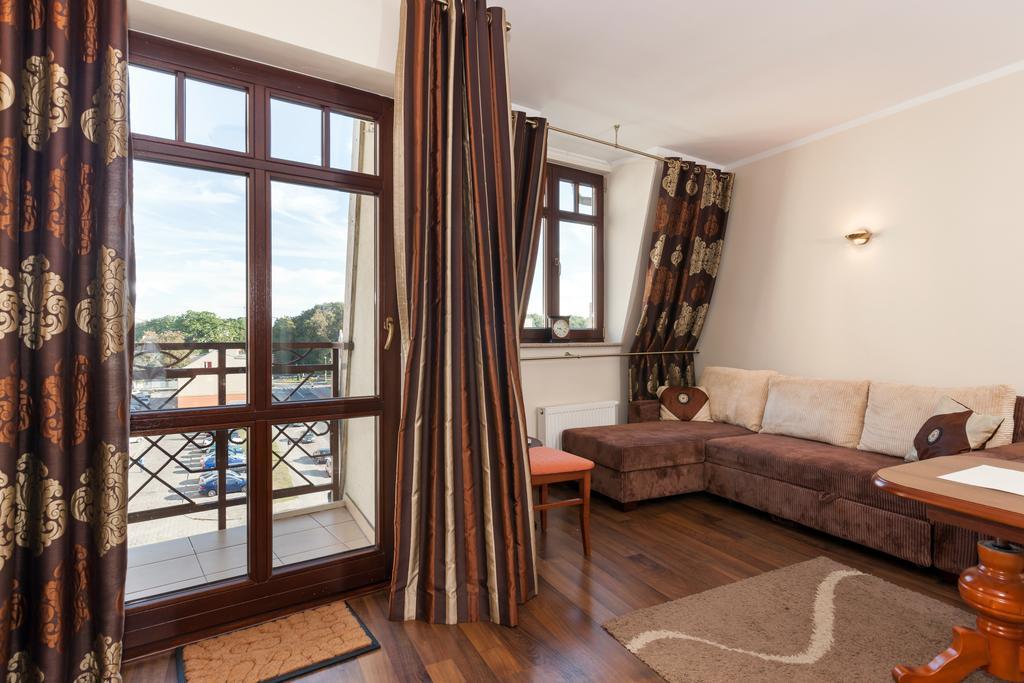 Apartamenty Pod Orlami By Noclegi Renters Świnoujście Exterior foto