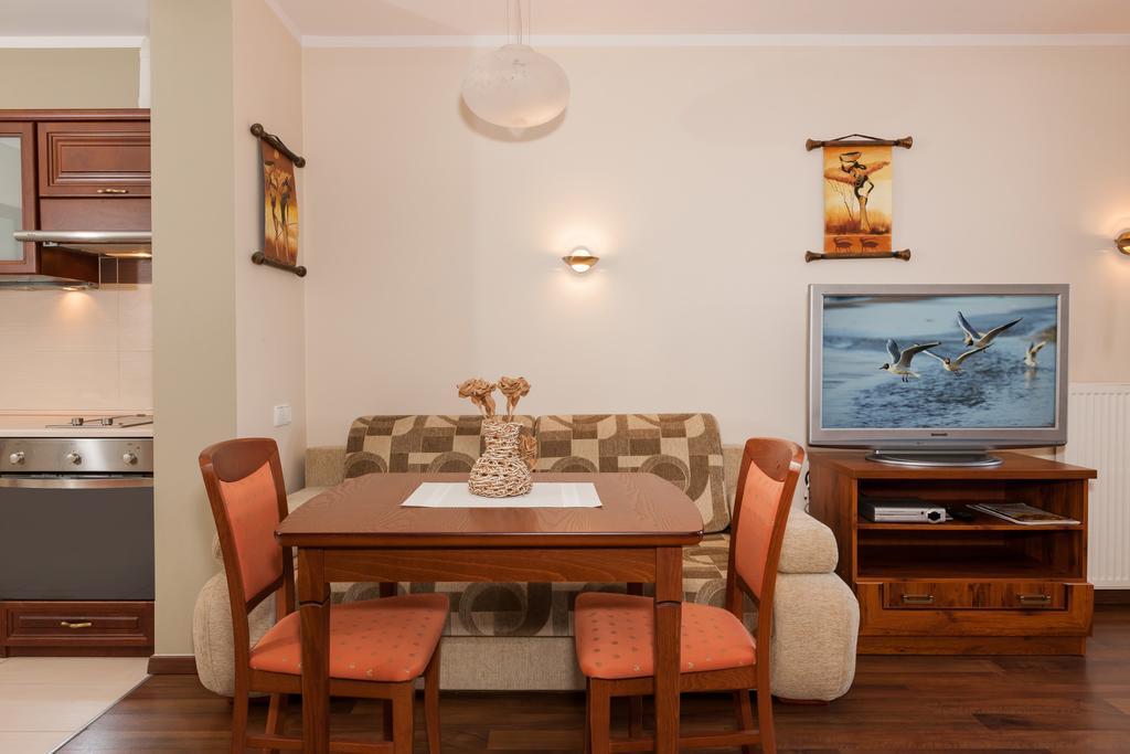 Apartamenty Pod Orlami By Noclegi Renters Świnoujście Exterior foto